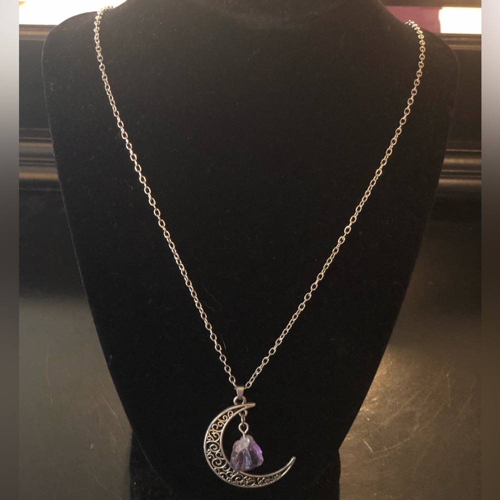 Silver Fashion Necklace